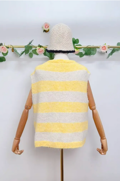 Strickweste mit Herz-Muster